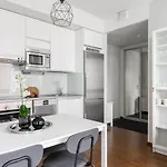 Apartmán Modern Downtown 1br Next To Pyhaejaervi