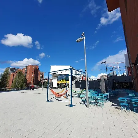 Modern Downtown 1br Next To Pyhaejaervi * Tampere