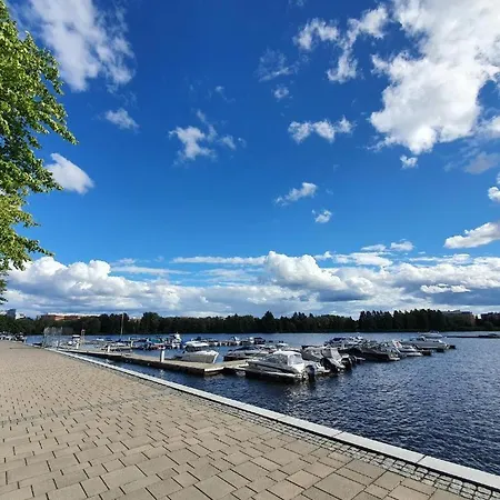 Modern Downtown 1br Next To Pyhaejaervi Apartamento *